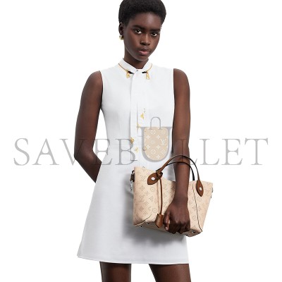 LOUIS VUITTON HINA PM M51950 (23*21*13cm)